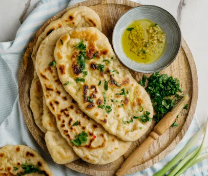 BUTTER NAAN
